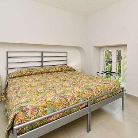 איסקיה B&B Villa Lentisco מראה חיצוני תמונה